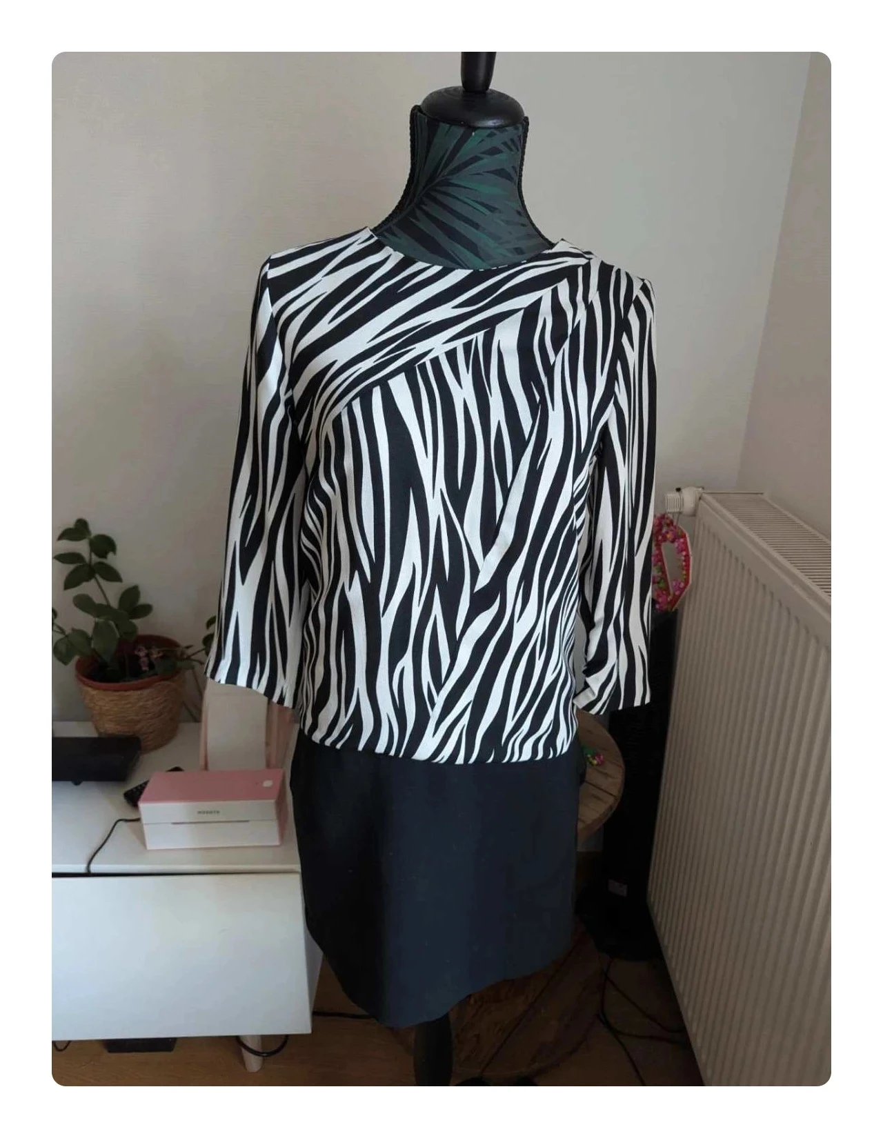 Robe claudie pierlot zèbre taille 36
